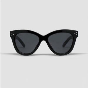 Quay summer fling glasses